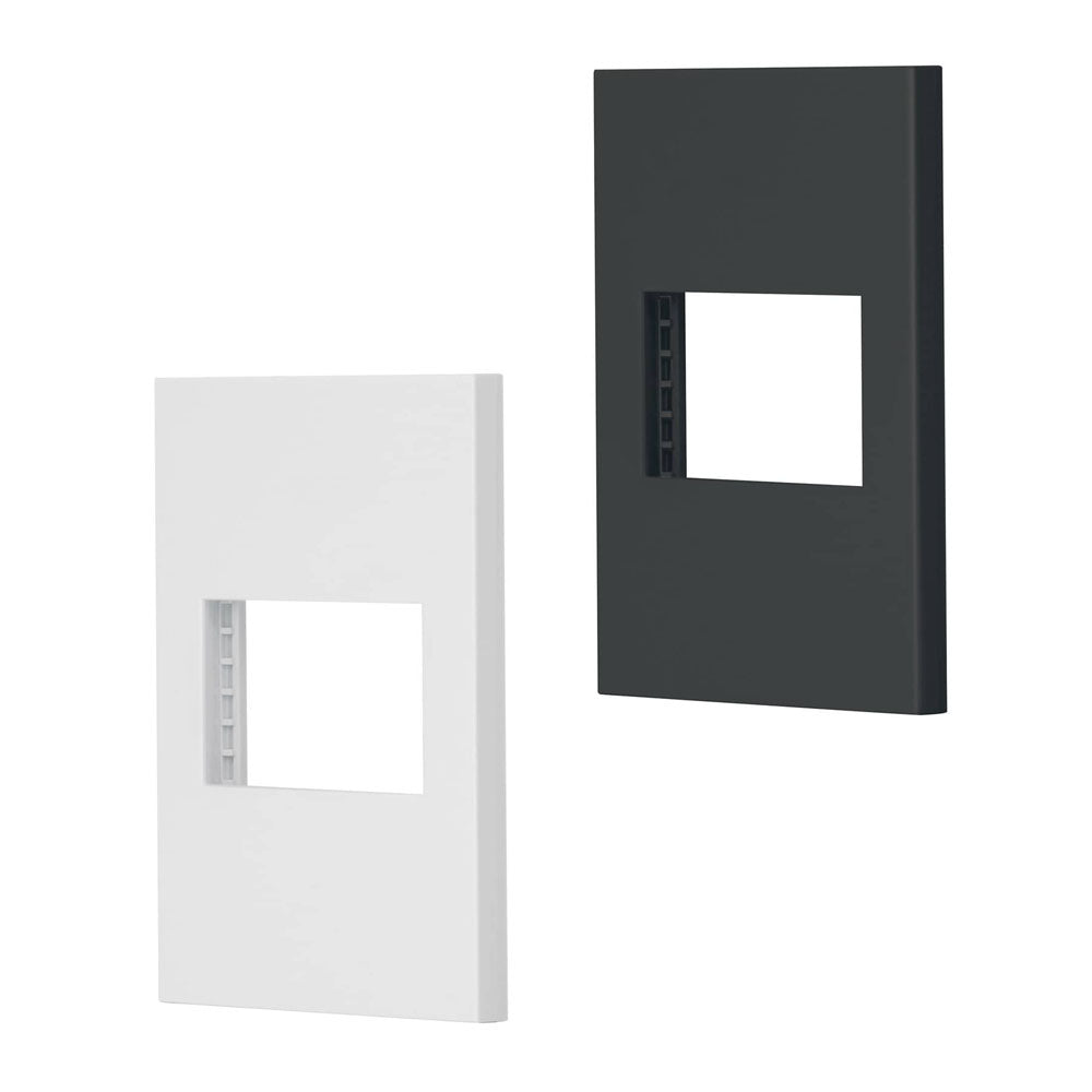 PLACA 1 VENTANA, 1.5 MÓDULOS, LÍNEA ESPAÑOLA, COLOR BLANCO