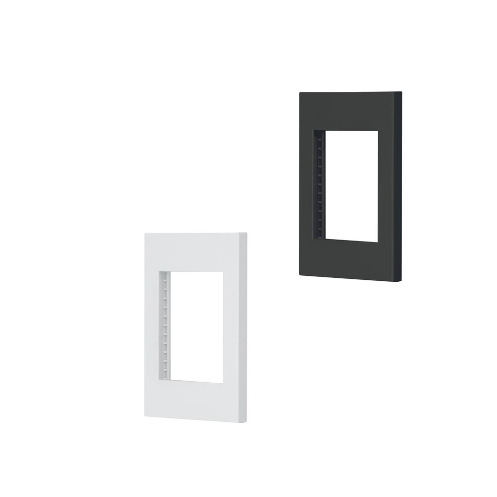 PLACA 1 VENTANA, 3 MODULOS, LINEA ESPAÑOLA, COLOR NEGRO